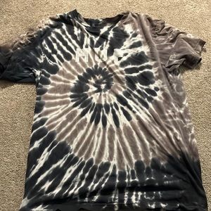 Large huf shirt